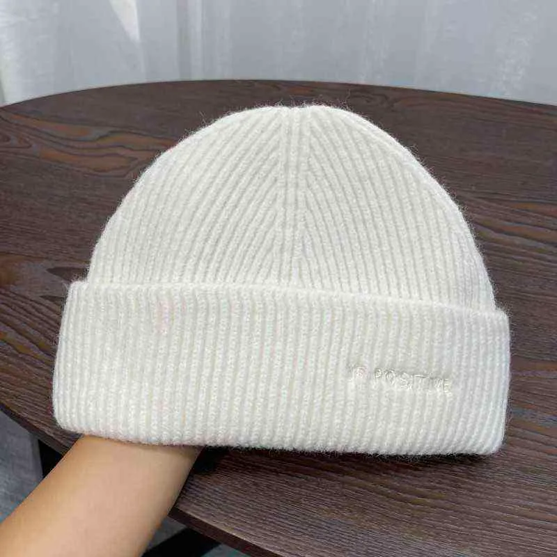 Fantastici berretti da ricamo Cappelli invernali uomo Donna Donna Berretti con teschio in acrilico con risvolto lavorato a maglia Hip Hop Casual Docker Skullies Y21111