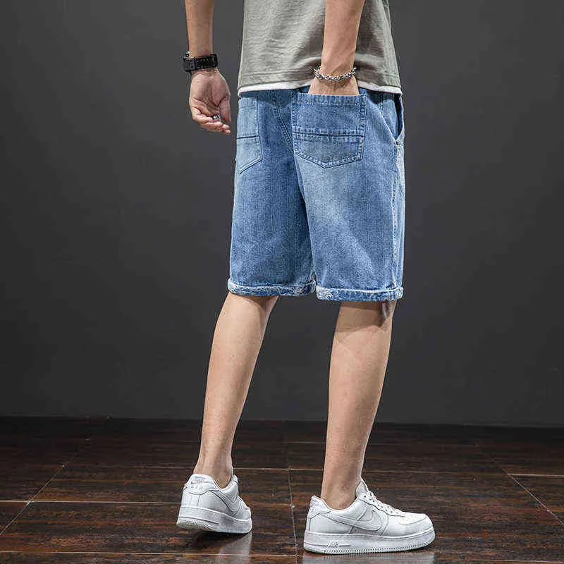 Grande taille été bleu jean court hommes genou longueur coton décontracté Baggy pantalon mâle rayé Denim Shorts 6XL 7XL 8XL 211108