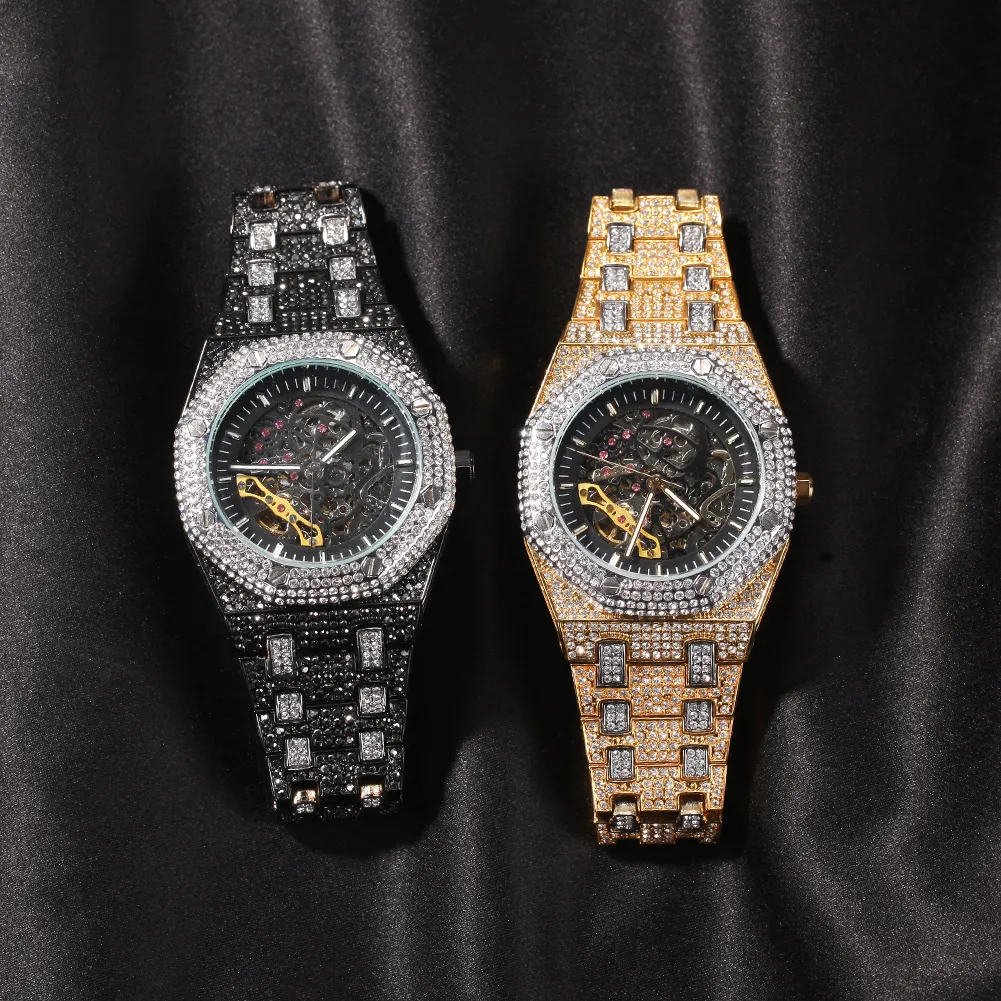 Hoge kwaliteit heuphop punk trend horloge 316L roestvrij staal kas deksel volledige diamanten riem horloges automatisch mechanisch W212K