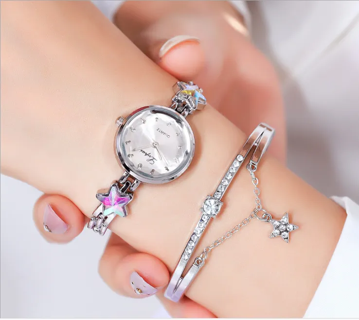 Fashion Bracelet Temperament Womens Watch Creative Crystal Drill Female Watches Contracted Small Dial Star Ladies Wristwatches324g