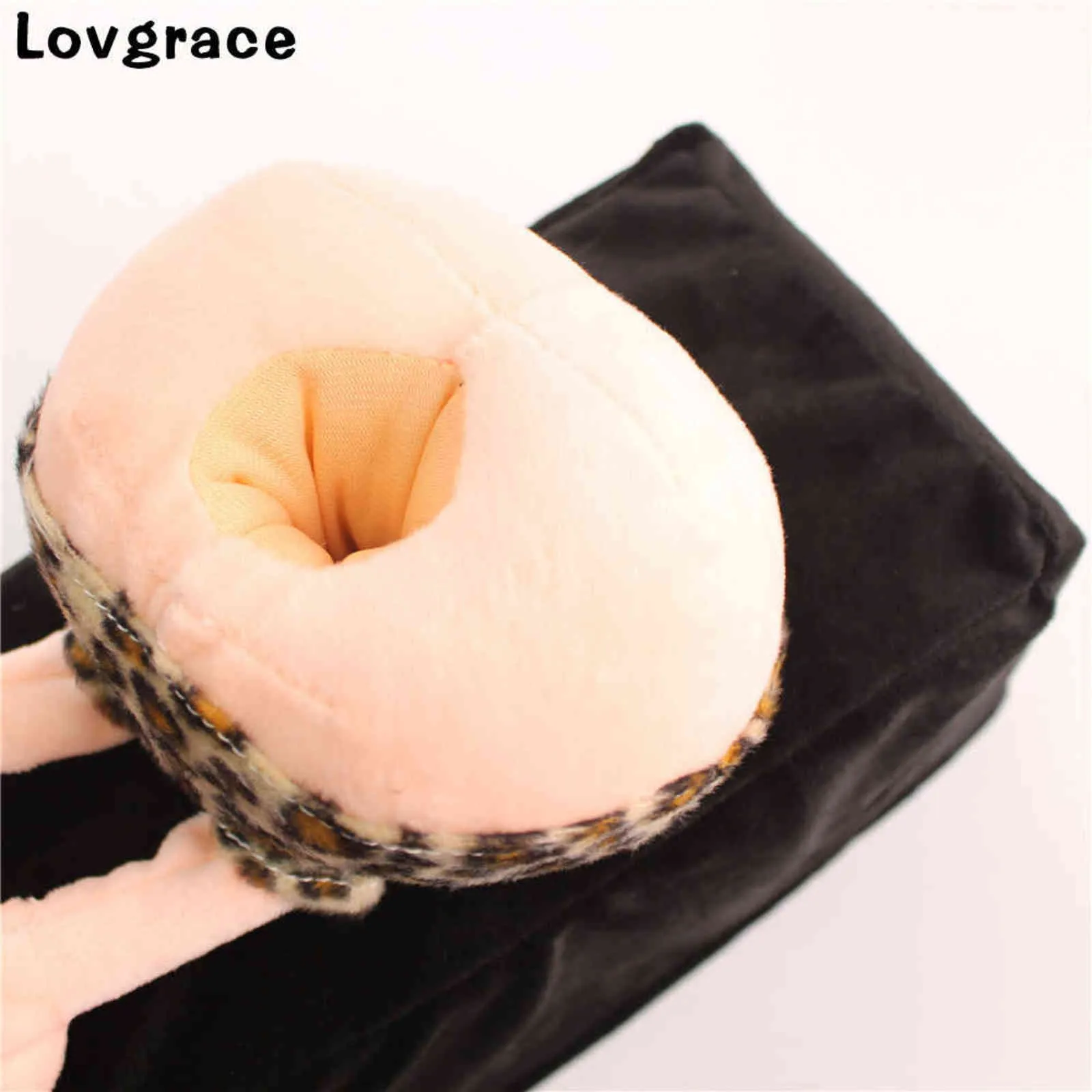 Lovgrace Creative Flanelle Ass Boîte à mouchoirs de haute qualité Porte-serviettes Conteneur Serviette Maison Voiture Toilette Décor Cadeau 211110