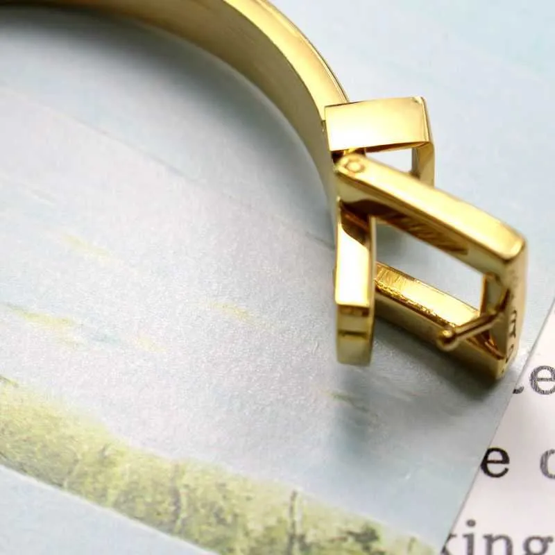 2021 atacado pulseira de designer de aço inoxidável para as mulheres Rose Gold Mi Band 4 Cristal Bangles Trendy Jewelry Q0719