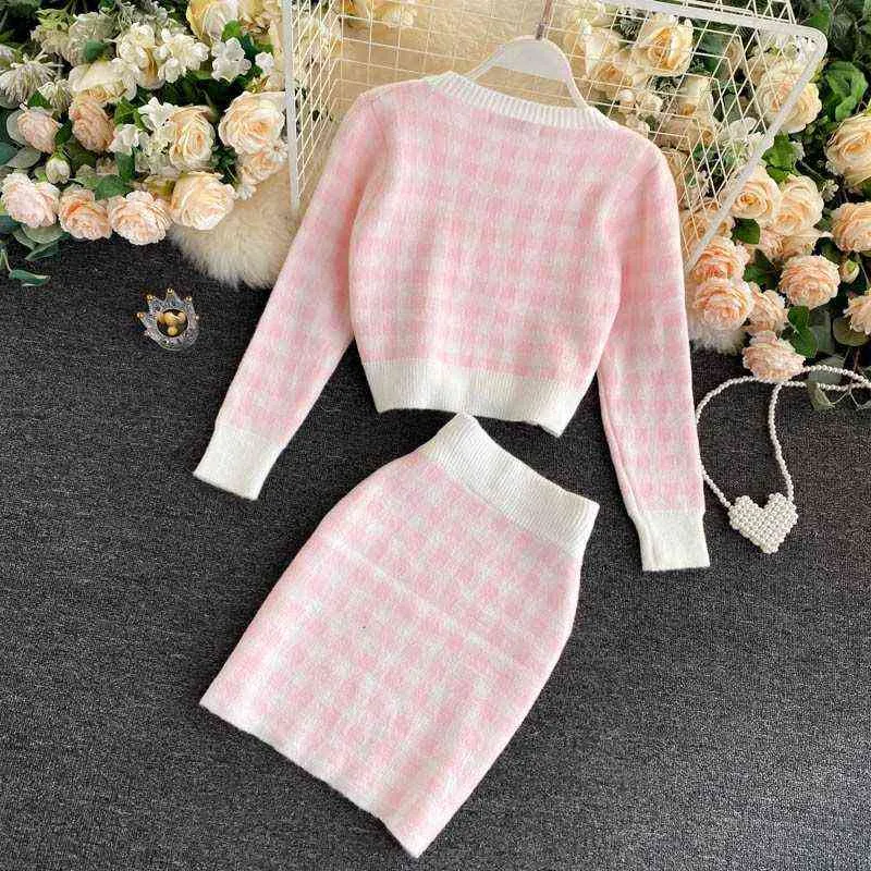 Autunno 3 pezzi Set maglioni donna Fashion Lady cardigan coreani maglioni + gilet + minigonna abito lavorato a maglia 211119