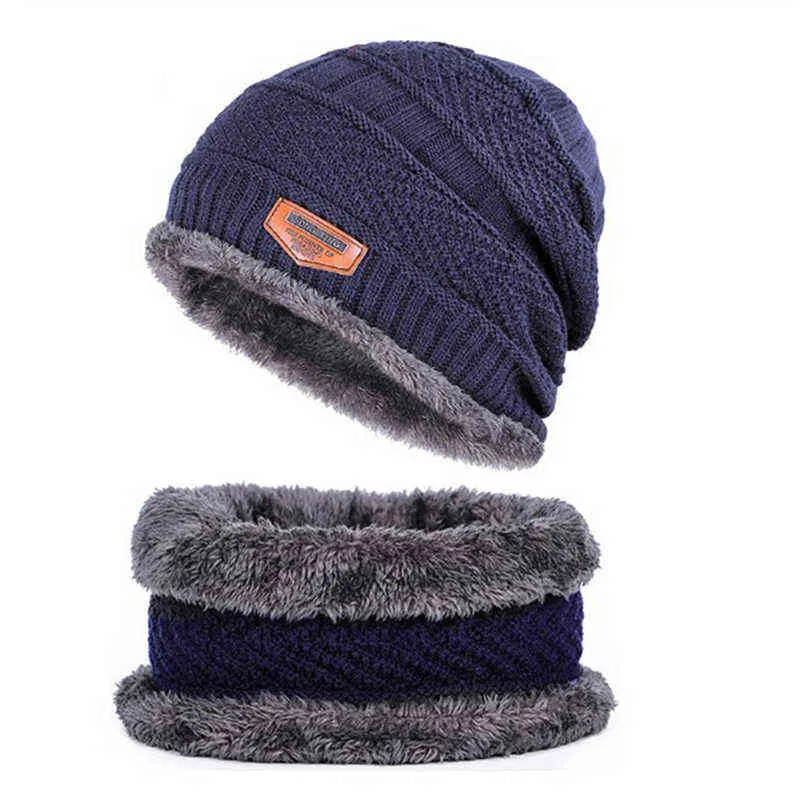 1 комплект Мужчины теплые чешуйки Beanie + мягкий шарф двухсекционный комплект зима утолщение шляпы мужские ветрозащитные вязальные колпачки шеи теплые Y21111