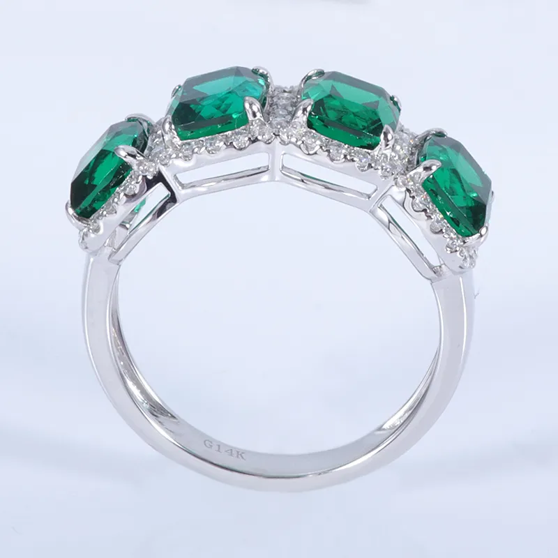 5x6mm Uzun Sentetik Emerald 14K Beyaz Altın Nişan Yüzüğü Yakınlıkta Mesih Taşları