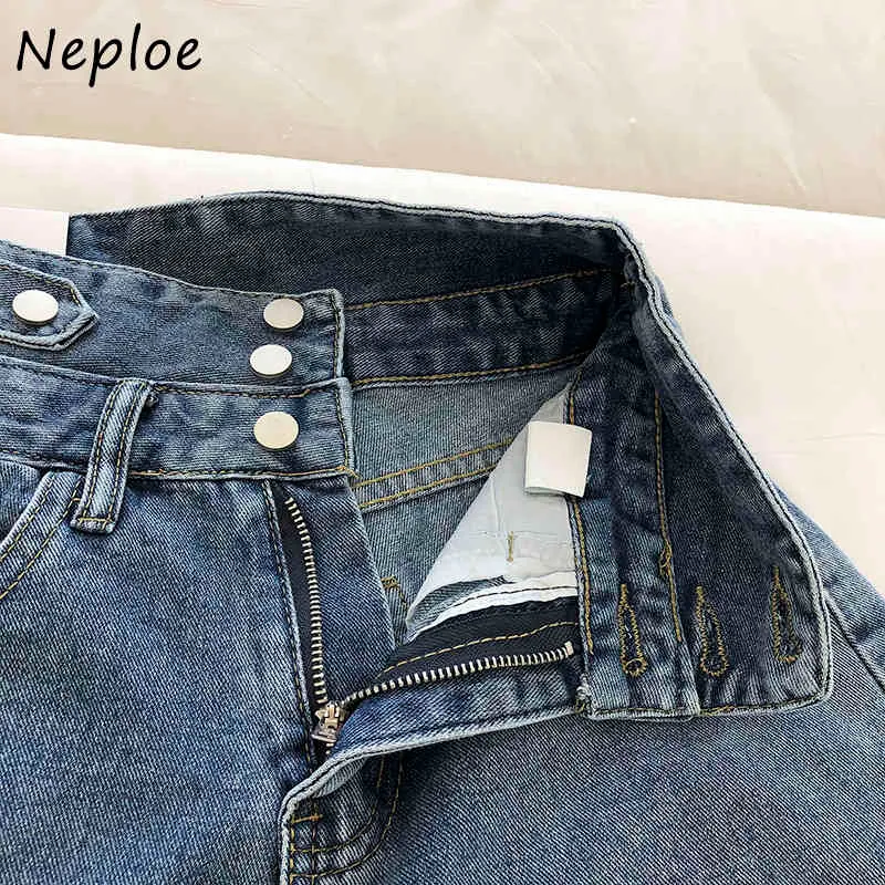 NEPLOE High Waist Hip Przycisk Design Denim Spodenki Feminino Wiosna Letnia Kieszonkowa Krótki Femme Proste Wszystkie mecz Causal 210510