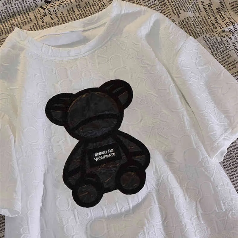 여성용 티셔츠 하라주쿠 소녀 플러스 사이즈 탑스 편지 자카드 O 넥 짧은 소매 느슨한 여름 Tshirt 곰 화이트 티셔츠 M-5XL Y0508