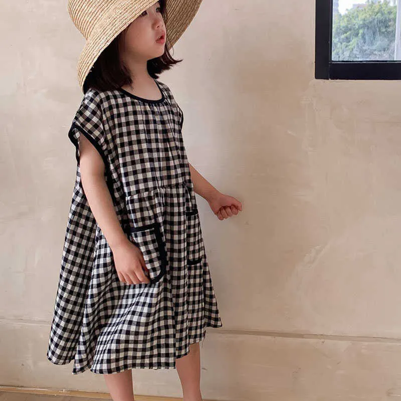 Summer Girls Dress Korean Style Pocket Black And White Plaid Drop Shoulder Sleeve Baby Kids Clothes Children'S Clothing 210625