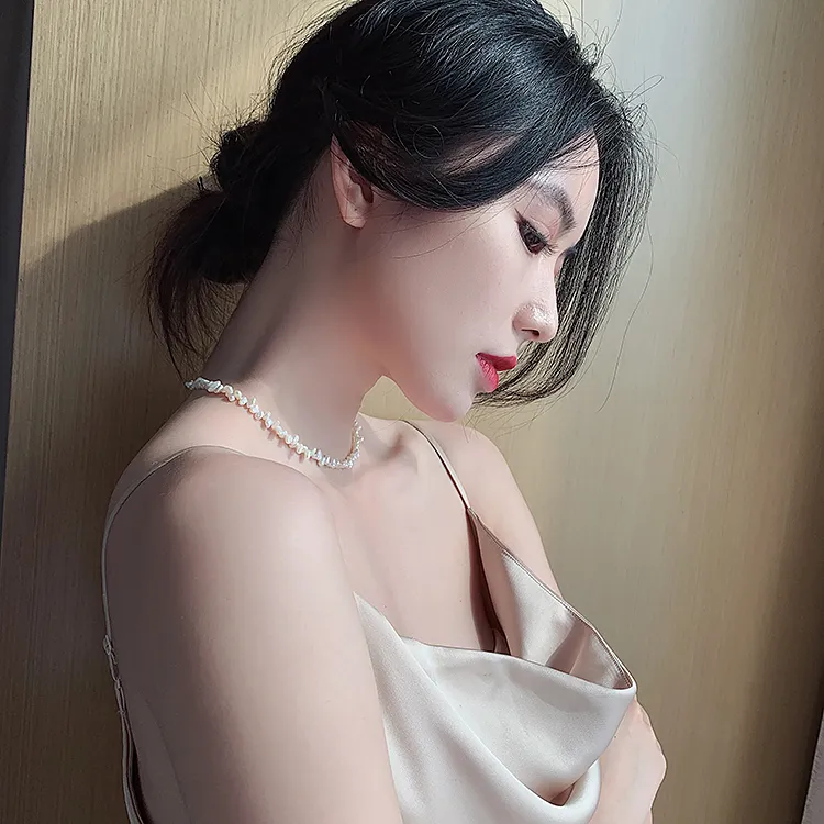 한국 판매 패션 쥬얼리 자연 불규칙적 인 담수 진주 목걸이 우아한 학생 여성 매일 쇄골 목걸이 1668246