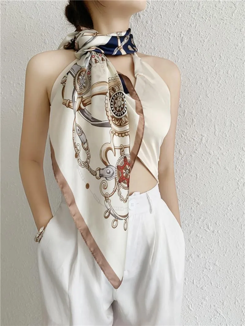 Halsdukar 90 cm Big Square Silk Scarf Designer Hårtryck Huvud 2022 Stor näsduk Hijab Sal för kvinnor1908