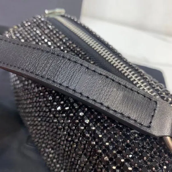 Direktförsäljning av högkvalitativ kvinnors kosmetiska väska fall mode glänsande diamant läder axel väska messenger handväska armhåla 302b