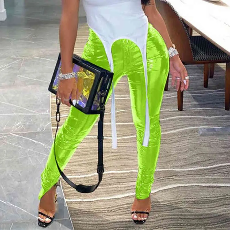 Mode Effen Kleur Kunstleer Broek Dames Skinny PU Glanzend Potlood Rippers Knop Split Volledige Lengte Broek Streetwear 210517