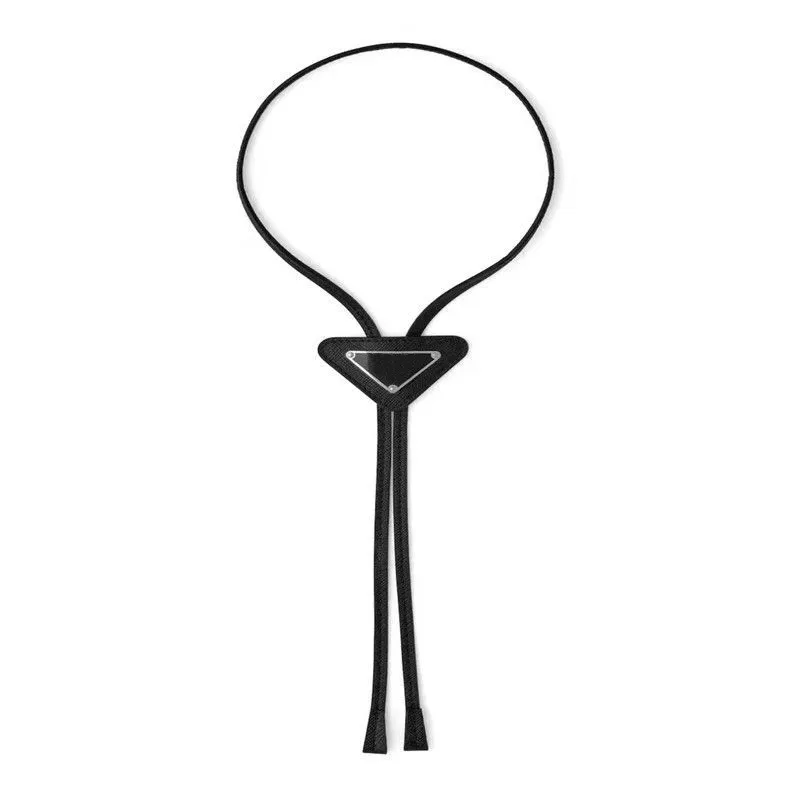 Womens Designer Necktie Mens Bow Tie Necklaces Men Choker Brand Women Black Triangle Luxury Elegant Simple Jariser205O