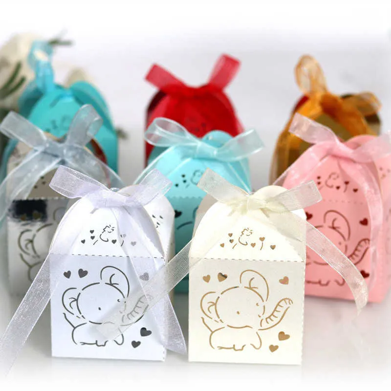 50 unids Laser Cut Elephant Hollow Carriage Favors Box Regalos Candy Dragee Boxes Baby Shower Boda Cumpleaños Envoltura Bolsas de papel 211014