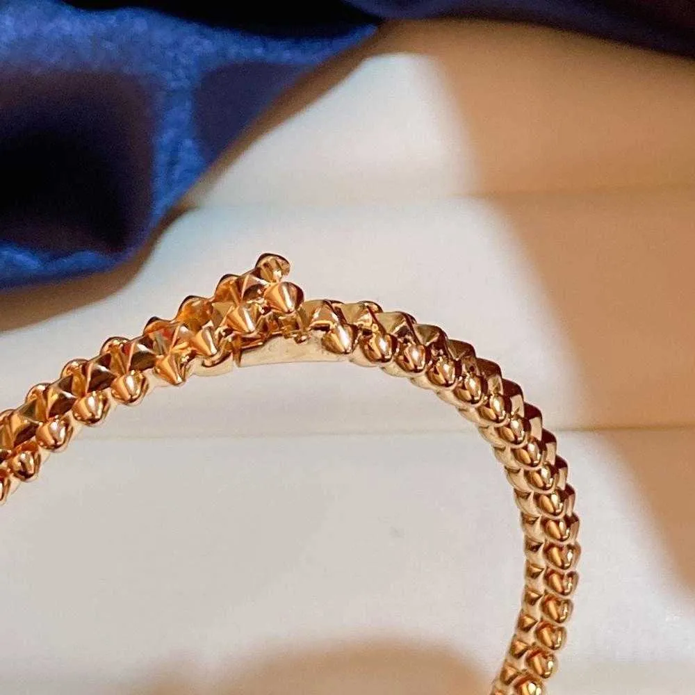 أفضل علامة تجارية نقية 925 الاسترليني المجوهرات الفضية للنساء الوردية الذهب الإسهال البخاري المجوهرات الزفاف حول البرسل بانجل 8525477