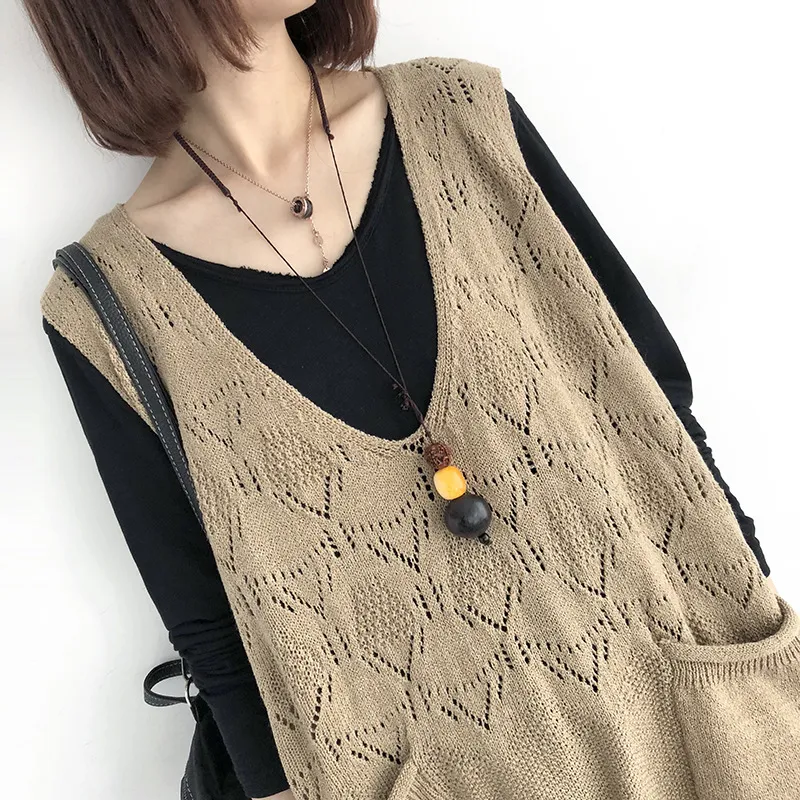 Johnature Vintage Autumn Women Sweaters Vests Pockets Solid Color Loose Female Hollow Out Casual Knitted Sweaters Coats 210521