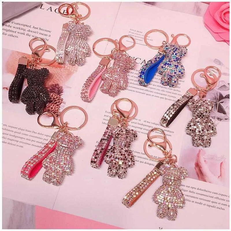 Key Rings Fancy Fantasy High Quality Water Diamond Bear Animal Leather Belt Car Keychain Pocket Pendant Llaveros Para Mujer G230526