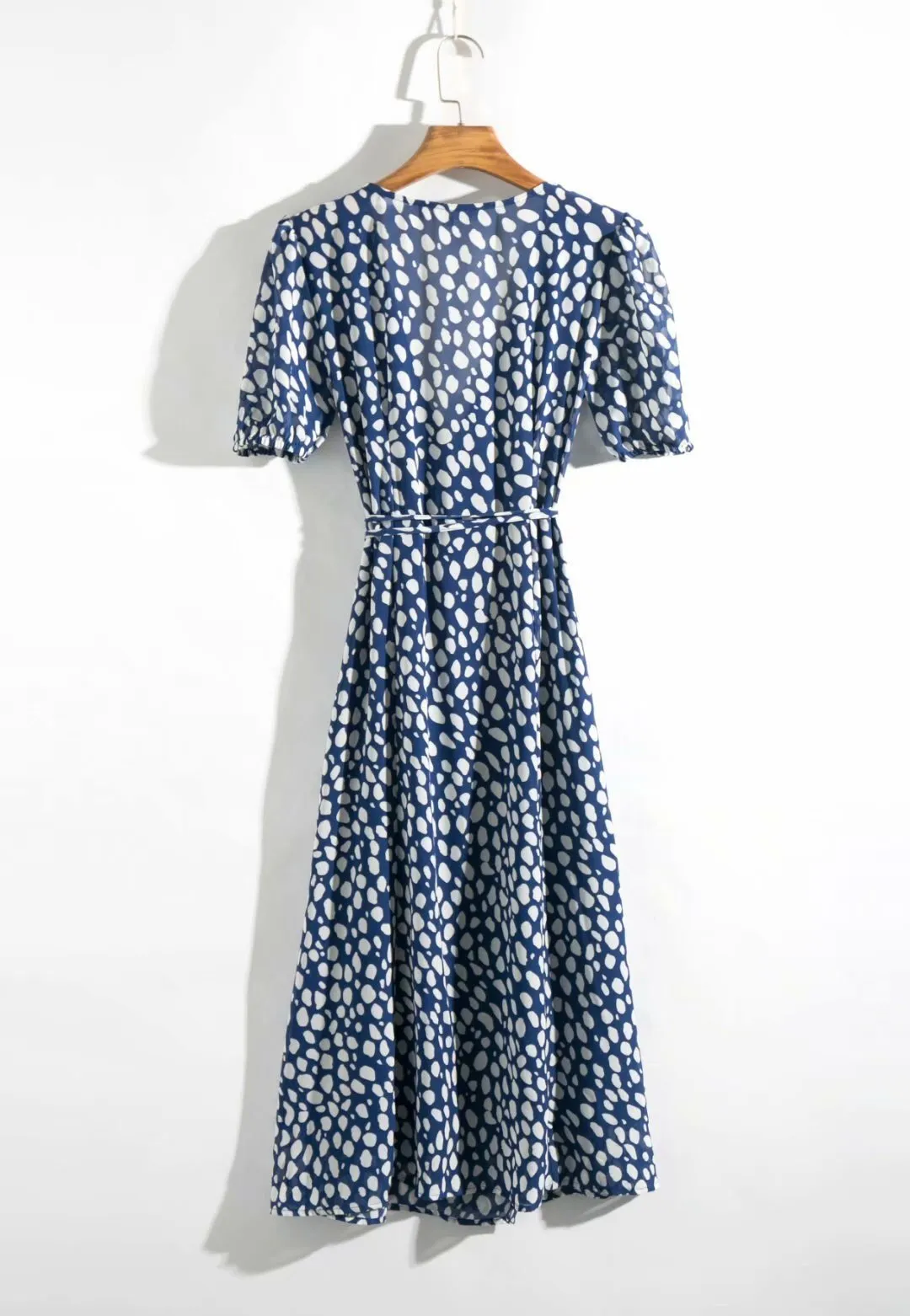 Summer French V neck Blue white Leopard Dot Print Wrap Dress Holiday Woman Lace up Short Sleeve One-piece Midi Tea Dresses 210429