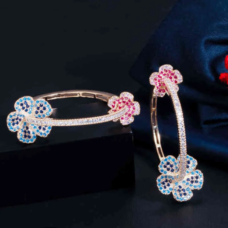 CWWzyrcens Designer Elegancki Micro Pave Blue Red CZ Lekkie Złoty Kolor Duży Okrągły Kwiat Hoop Kolczyki Dla Kobiet Biżuteria Prezent Cz810 211231