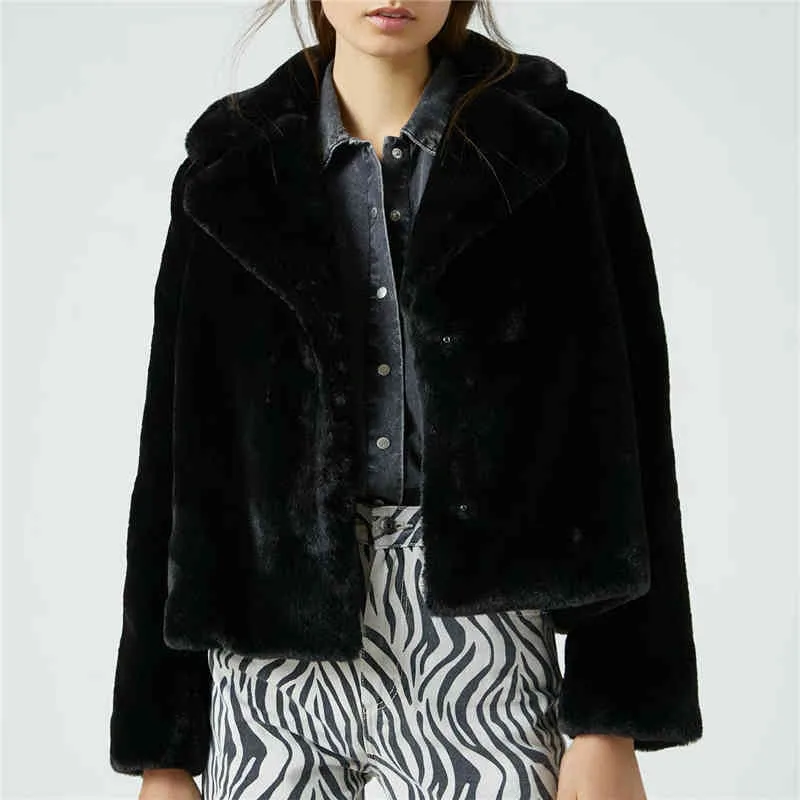 Streetwear Kadınlar Siyah Faux Kürk Palto Kış Moda Bayanlar Açmak Yaka Outtcoat Nedensel Kadın Düğme Kalın Ceket 210427