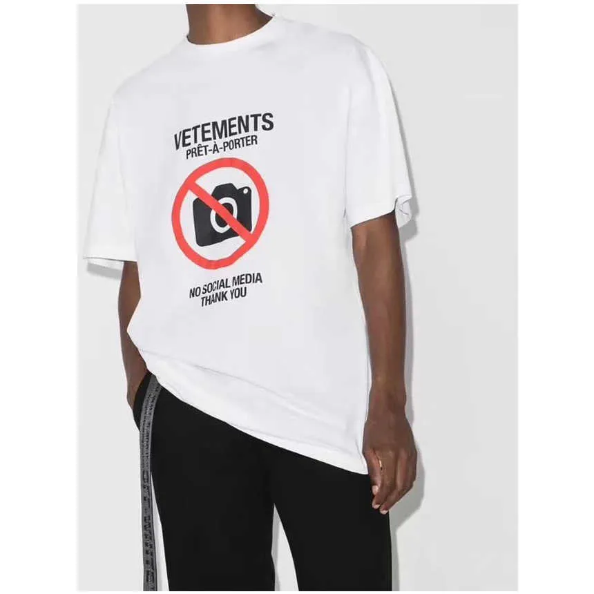 VETEMENTS NO SOCIAL MEDIA T-shirt 2021 Uomo Donna antisocial VETEMENTS T-shirt 1:1 Tag VTM Tops Tee in cotone di alta qualità VTM X0628