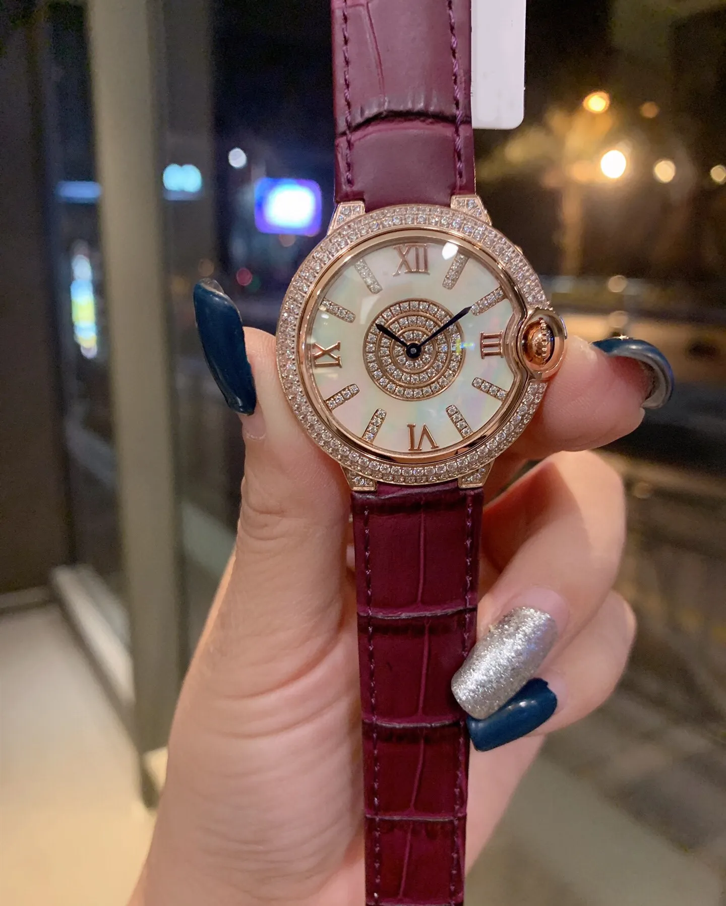 Mulheres geométricas de quartzo relógios de aço inoxidável número romano relógios senhoras senhoras mãe de pérola pulseira de strass 36mm