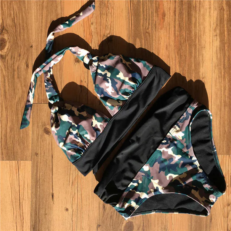 Camo Bandage Costume da bagno Camouflage Bikini Donna Navy Costume da bagno Push Up Costumi da bagno 2020 Sexy Halter Army Green Vita alta Biquini Y0820