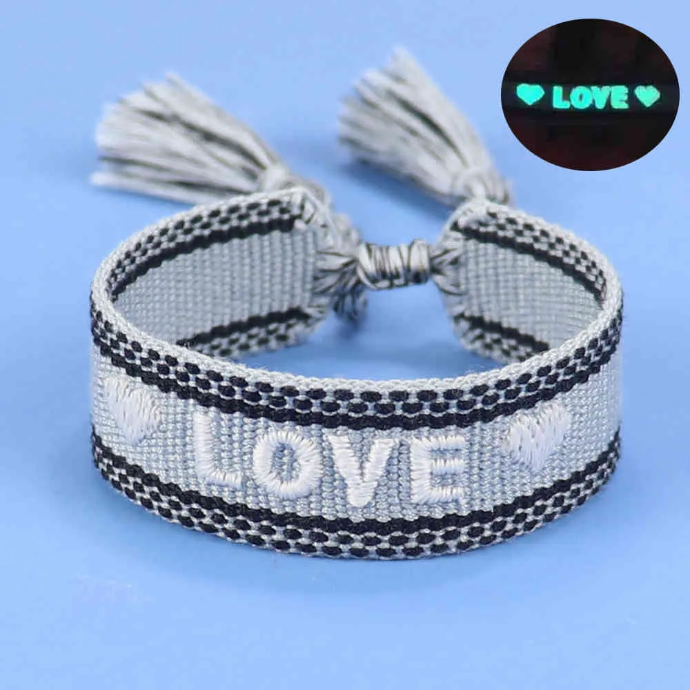 Lettre de conception Noctilucous Bracelet pour femmes Couple Amitié Bracelets réglables Broderie à la main Amour DJewelry Cadeau