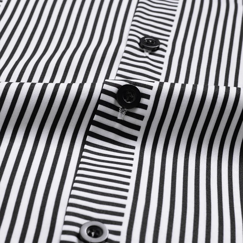 Black and White Striped Mens Summer Shirt Casual Lapel Shirts for Men Holiday Beach Chemise Homme Loose Social Men Clothing 210524