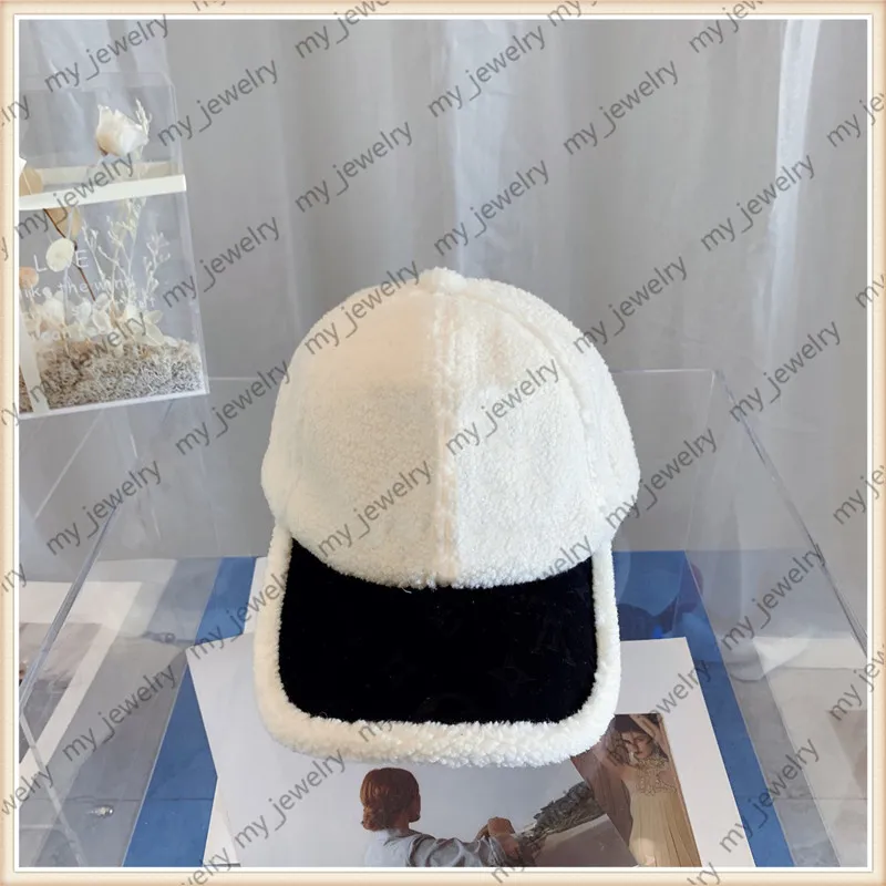 Casquettes de bonnet en peluche d'hiver Quette chapeaux de rue de haute qualité V lettre casquette de baseball de mode pour homme femme chapeau de cheveux de lapin imitation 1115805130