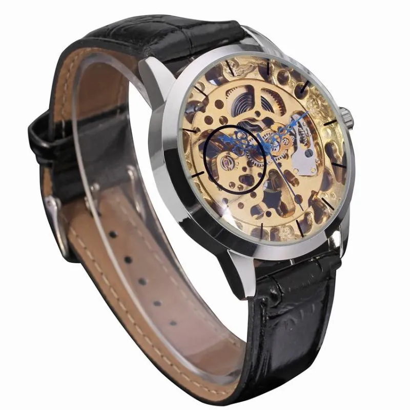 Voir à travers le boîtier argenté Mouvement doré Squelette creux Steampunk Main Vent Mécanique Montre-bracelet pour hommes Bracelet en cuir noir Wr277Q