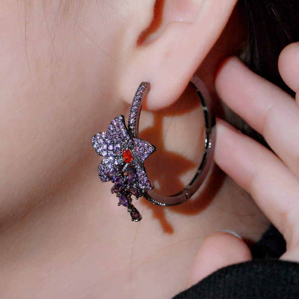 CWWZircons Chic noir or couleur violet cubique zircone cristal rond grand pendant goutte fleur charmes boucles d'oreilles pour les femmes CZ820 2320b