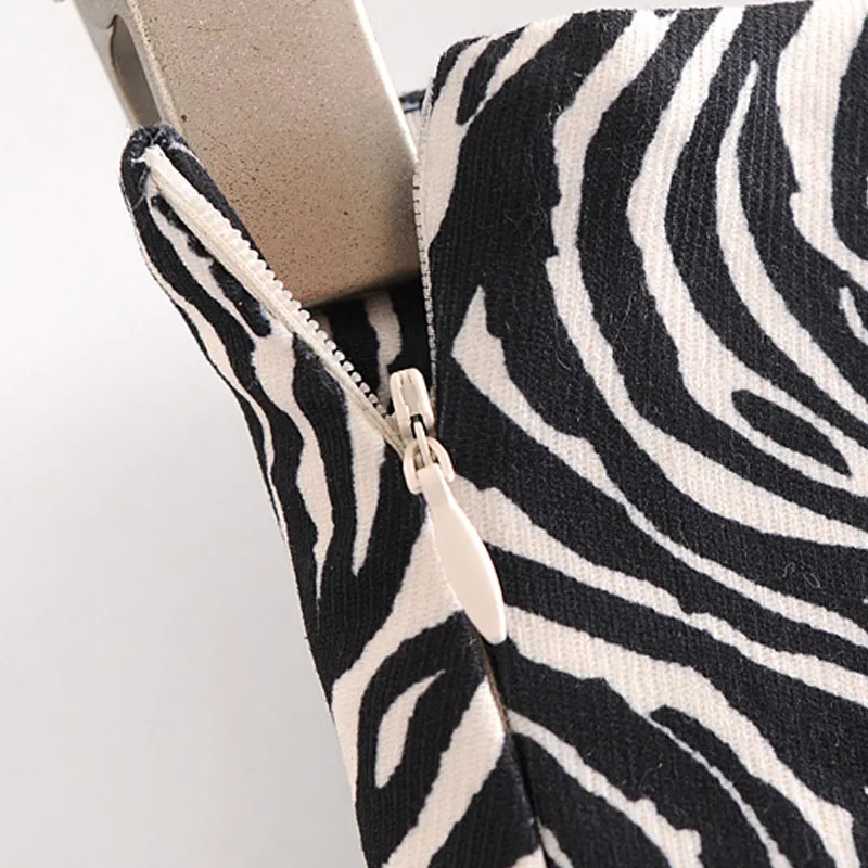 Kvinnor Sommar Sexig Mini A-Line Kjolar Sida Zipper Zebra Striped Print Kvinna Fashion Street Kjol Kläder 210513