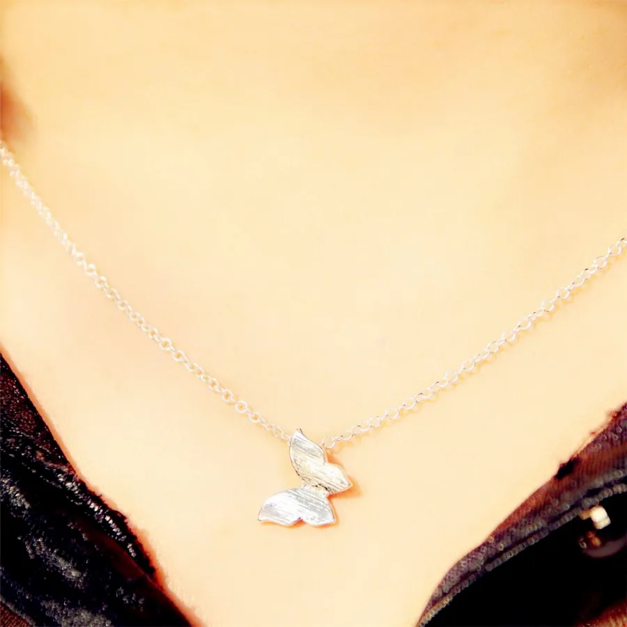 Fashion butterfly Pendant fun animal shapes Gold silver plated Necklace for women gift Whole252K