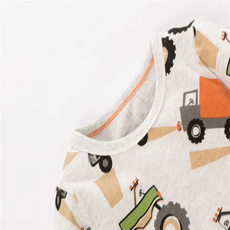 Jumping meters Cartoon Tractors Boys Long Sleeve T shirts Cotton Baby Clothes for Autumn Spring Kids Tops 210529
