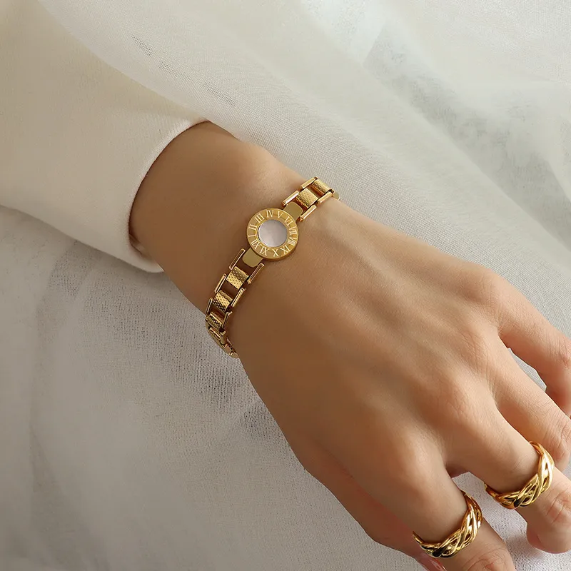Bracelet de montre épais en titane pour femmes, en or 18 carats, bijoux en acier inoxydable, robe de soirée, spectacle en T, japon, corée du sud