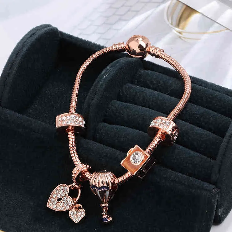 2022 Новый стиль очарование браслет женские моды бусины браслеты покрыты розовым золотом DIY подвески ю ювелирные изделия девушки свадебный цепной дизайнер оригинальный тенденционный бренд