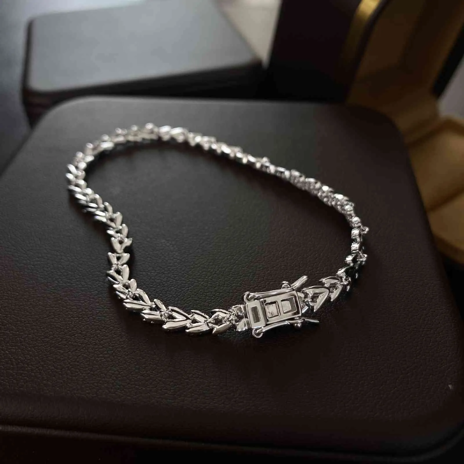 Elsieunee 100 925 prata esterlina folha simulada moissanite pedra preciosa casamento charme pulseiras pulseira jóias finas drop1107357