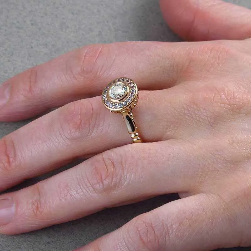 Huitan couleur dorée bague de mariée ensembles proposition romantique anneaux de mariage ennemi femmes à la mode ronde pierre réglage entiers Q07082181614