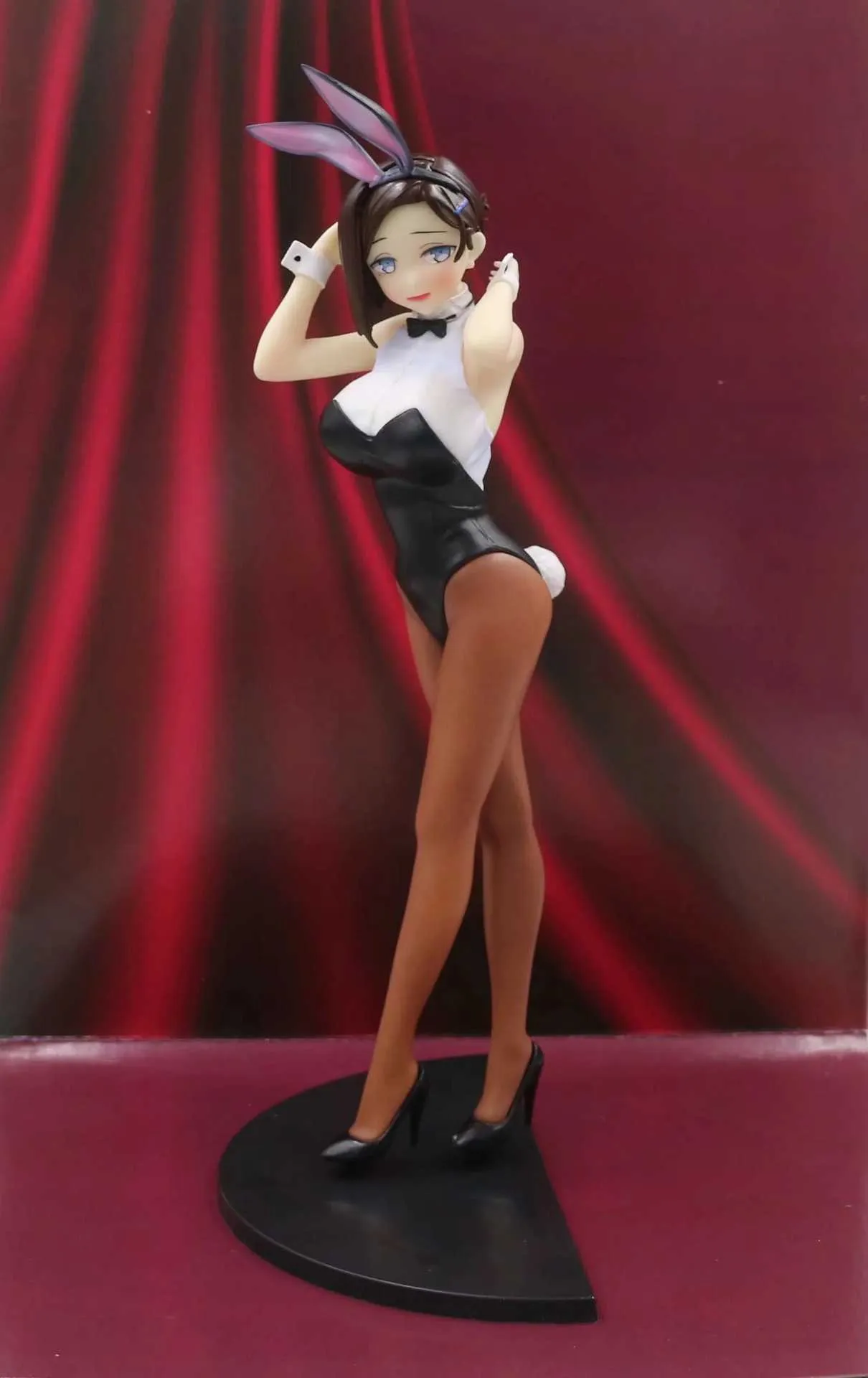 Tawawa on monday Kouhaichan anime figures Aichan Bunny girl 26cm PVC action figure toy Model Toys Sexy Girl Collection Doll Q0727248833