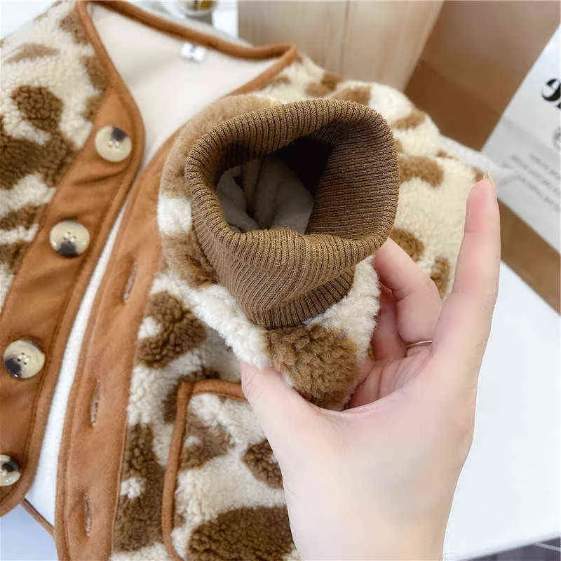 Abrigo para niñas con estampado de leopardo de lana de cordero más chaqueta gruesa de terciopelo cárdigan cálido de invierno ropa para niños 211204