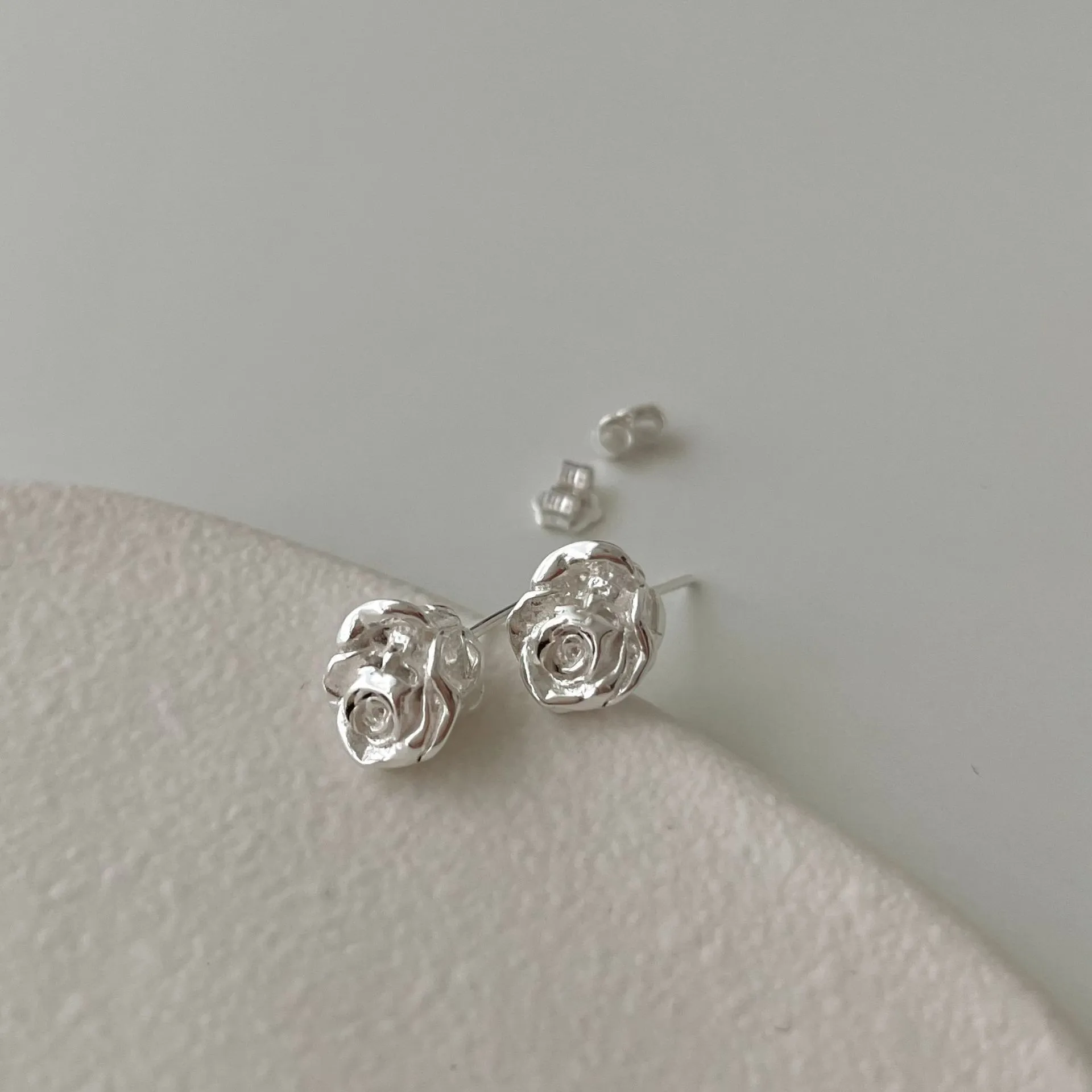 s Design 925 Sterling Rose Blumen Ohrstecker für Damen Ohrringe Silber 925 Täglicher Modeschmuck