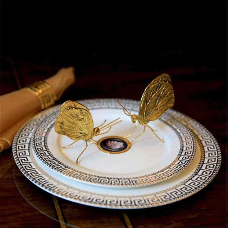 Creativo decorativo artigianato in metallo rame oro formica farfalla ornamento fatto a mano la casa decorazione di arte moderna accessori 211108