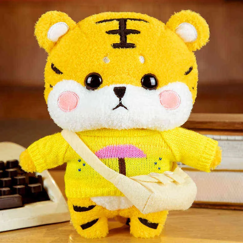 Kawaii dzianina sukienka Tiger Pluszowa zabawka Pchana kreskówka Zwierzęta Bożego Narodzenia Kapelusz Tiger Rok Mascot Cuddly Plushie Kid