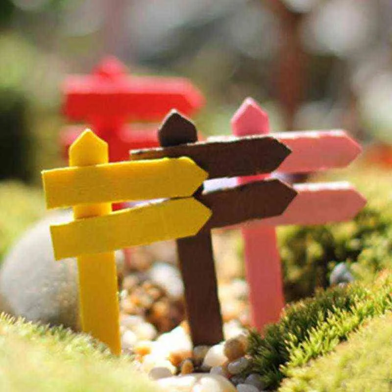 10 pièces bois Mini panneau de signalisation coloré fée jardin maison maison ornements atures artisanat Micro paysage bricolage décor YH-459959 211105