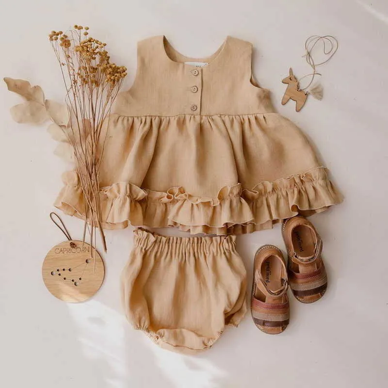 Wholesale夏の女の赤ちゃんセットノースリーブベストRufflrs Dress +ショートパンツ衣装キッズ服E0717 210610
