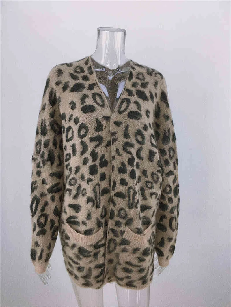 Qooth Animal Print Cardigan Frauen Volle Hülse Leopard Pullover Büro Faul Winter Frauen V-ausschnitt Lose Ins Kleidung Mäntel QT336 210518