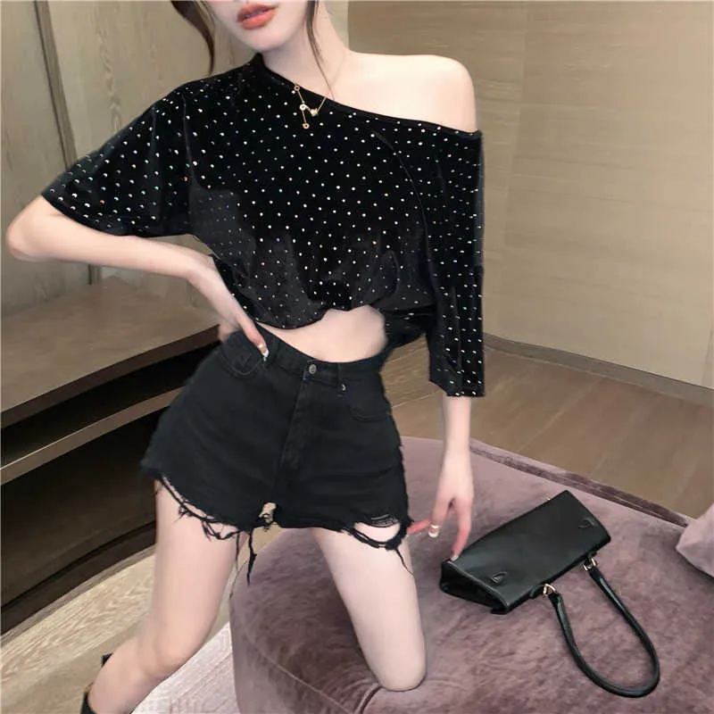 Tops Tees Summer Loose Col V Manches courtes Paillettes noires Femme T-shirts Chaîne Perles Sexy Creux Out Casual Street Wild 210610