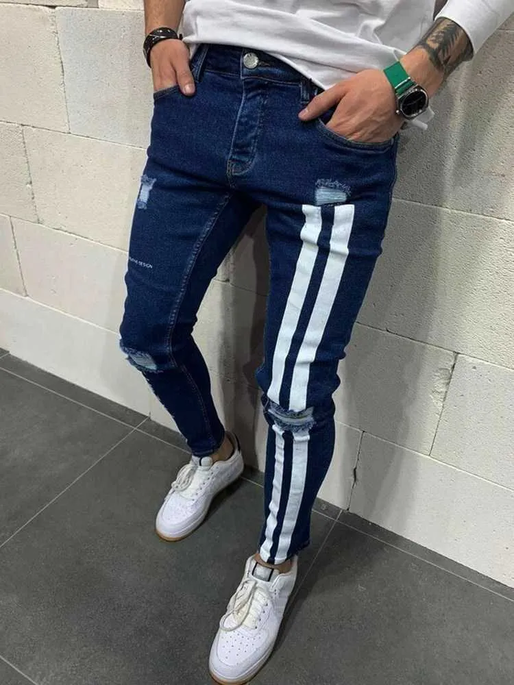 Jeans da uomo Stampa di lettere bianche Pantaloni a matita strappati skinny Pantaloni a righe Hip-Hop Hole Slim Fashion Denim Nero Grigio X0621