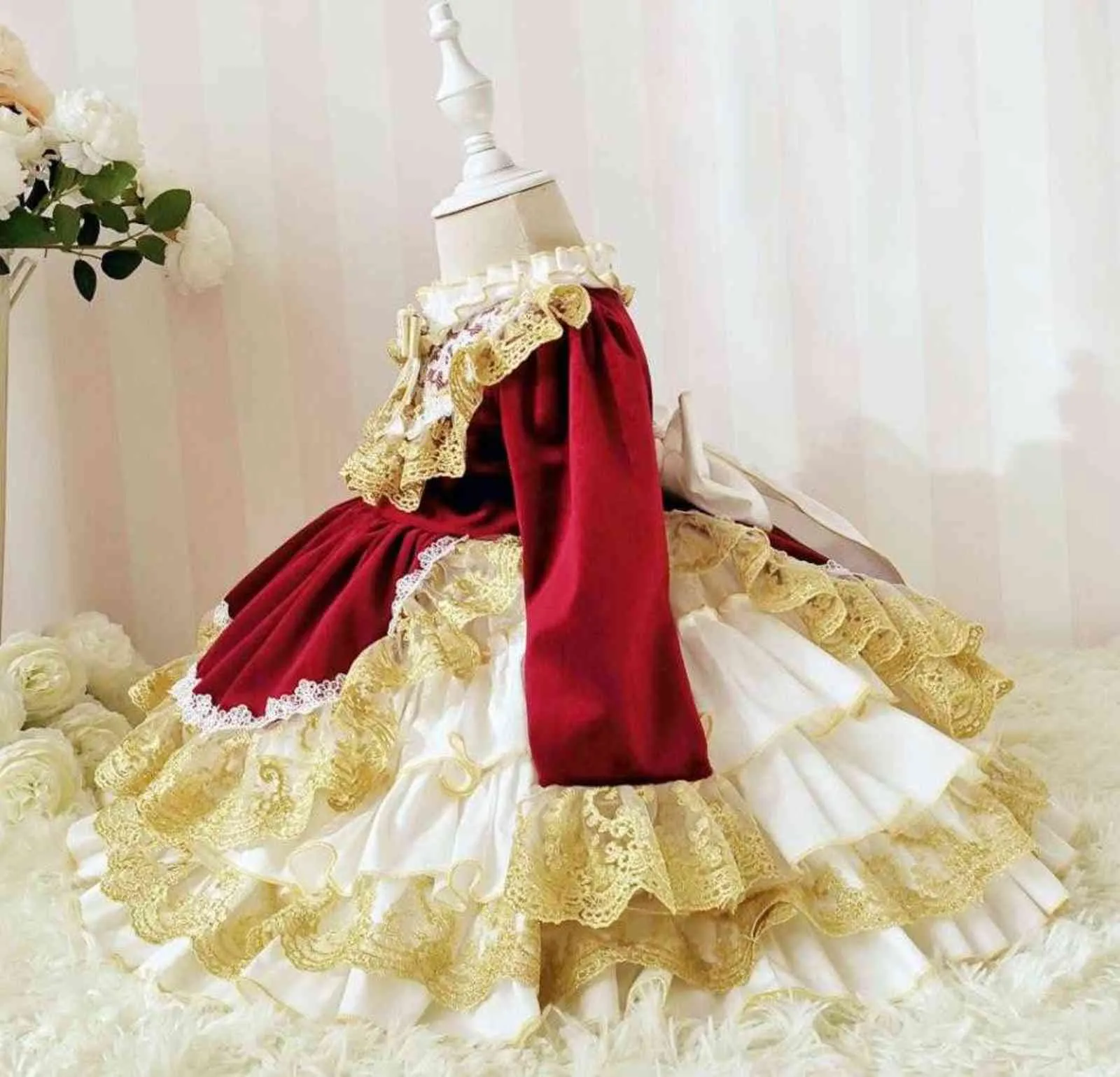 Spanska Court Lolita Style Baby Girl Velvet Princess Kids Lace Stitching Christmas Party Birthday Ball Gown Dress G1129